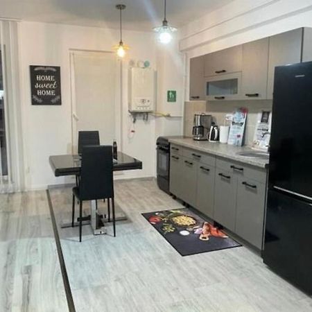 Chic Apartament Complex Inamstro Iasi Bagian luar foto