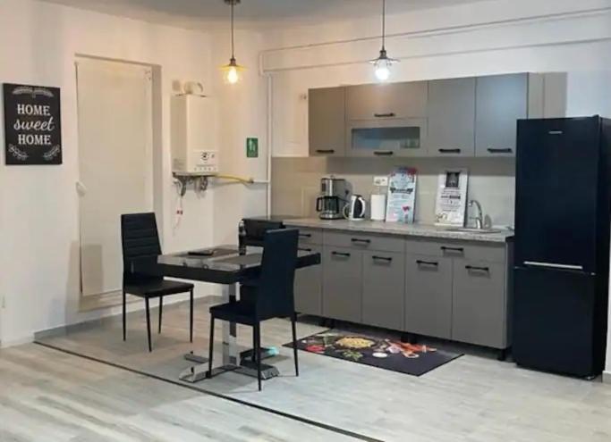 Chic Apartament Complex Inamstro Iasi Bagian luar foto