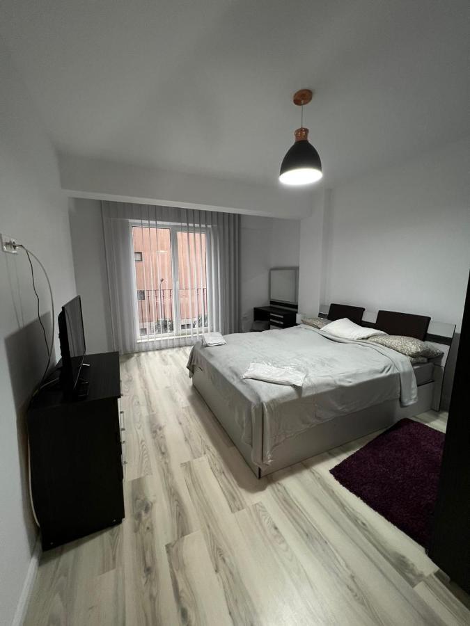 Chic Apartament Complex Inamstro Iasi Bagian luar foto